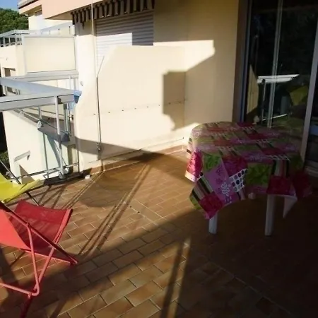 Saint-raphaël, 1 Pièce, 3 Personnes - Fr-1-226a-24 Appartement *